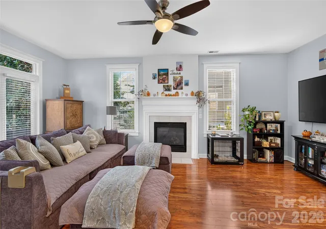 Photo 4 of Single family home for sale at 19910 Madison Village Dr, Cornelius, NC 28031 | MLS# 4436532 | Listing updated on 2026-10-25