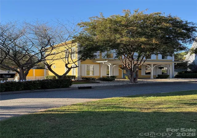 Photo 2 of Single family home for sale at 4095 Principal Cir NW, Conover, NC 28613 | MLS# 4436545 | Listing updated on 2026-10-27