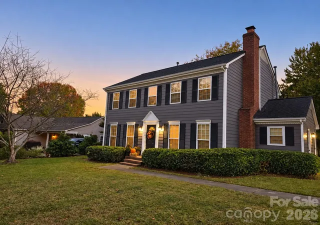 Photo 1 of Single family home for sale at 8730 Fieldgate Dr, Charlotte, NC 28277 | MLS# 4436593 | Listing updated on 2026-10-28