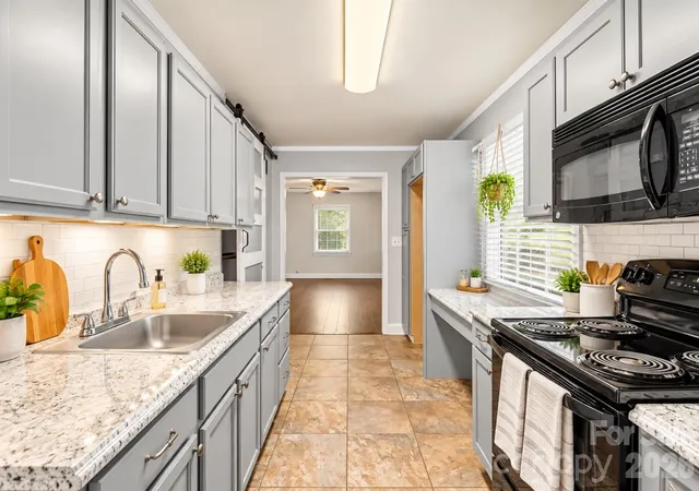 Photo 3 of Single family home for sale at 224 Herndon Ave, York, SC 29745 | MLS# 4436618 | Listing updated on 2026-10-24