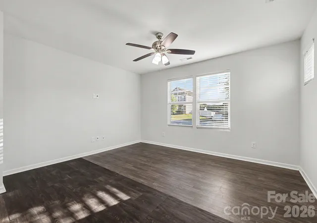 Photo 3 of Single family home for sale at 229 Austen Lakes Dr, York, SC 29745 | MLS# 4436634 | Listing updated on 2026-10-26