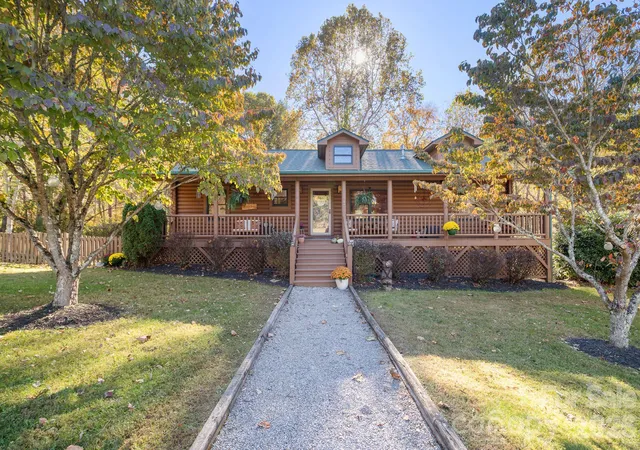 Photo 1 of Single family home for sale at 91 Tibi Ln, Waynesville, NC 28785 | MLS# 4436652 | Listing updated on 2026-10-28