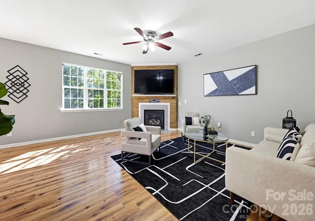 Photo 3 of Single family home for sale at 15850 Circlegreen Dr #41, Charlotte, NC 28273 | MLS# 4436671 | Listing updated on 2026-10-29