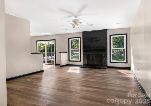 Photo 3 of Single family home for sale at 1100 Dark Wood Ct, Matthews, NC 28105 | MLS# 4436676 | Listing updated on 2026-10-29