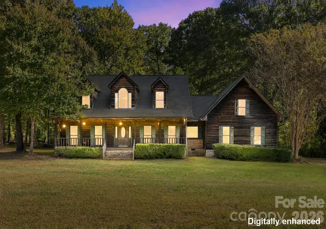 Photo 1 of Single family home for sale at 1130 Beamguard Rd, Clover, SC 29710 | MLS# 4436706 | Listing updated on 2026-10-29