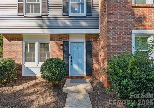 Photo 2 of Townhouse for sale at 1205 Scaleybark Rd #A, Charlotte, NC 28209 | MLS# 4436707 | Listing updated on 2026-10-24