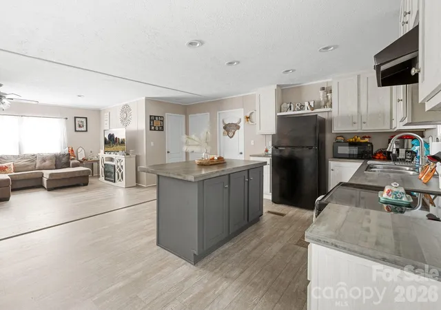 Photo 3 of Single family home for sale at 106 Ol Fld Ct, Lawndale, NC 28090 | MLS# 4436709 | Listing updated on 2026-10-23