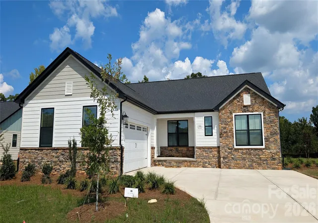 Photo 1 of Single family home for sale at 1306 Copper Leaf Dr, Rock Hill, SC 29732 | MLS# 4436714 | Listing updated on 2026-10-23