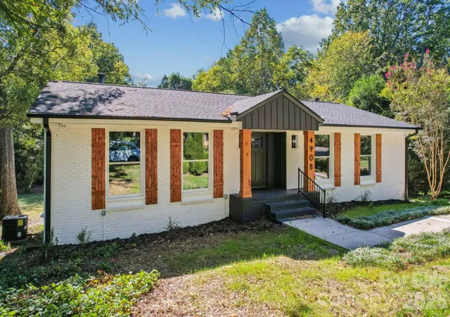 Photo 1 of Single family home for sale at 4908 Zephyr Ln, Charlotte, NC 28209 | MLS# 4436727 | Listing updated on 2026-10-27
