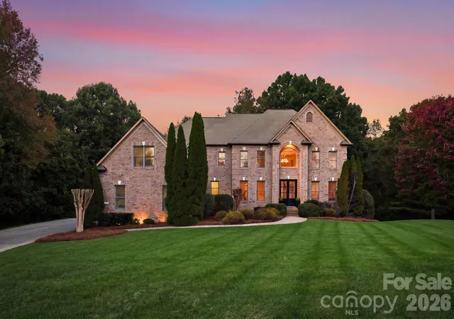 Single family home for sale at 8407 Rolling Flds Rd, Charlotte, NC 28227 | MLS# 4436729