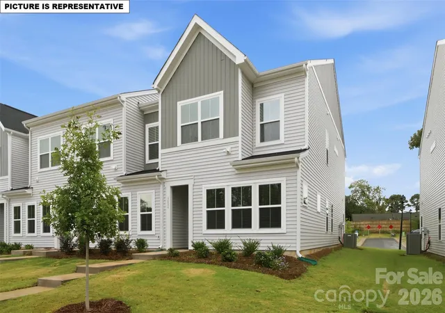 Photo 1 of Townhouse for sale at 4610 Lakeview Rd #1, Charlotte, NC 28216 | MLS# 4436785 | Listing updated on 2026-10-25