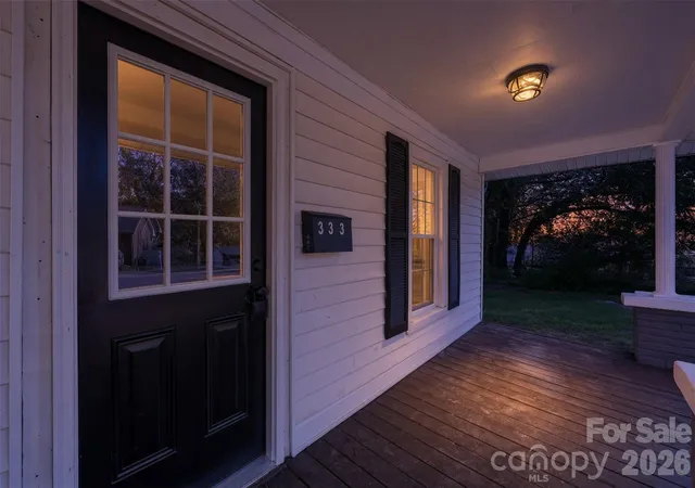 Photo 4 of Single family home for sale at 333 Derby Ave, Newton, NC 28658 | MLS# 4436819 | Listing updated on 2026-10-24