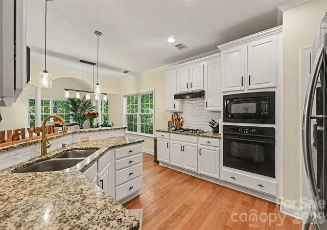 Photo 2 of Single family home for sale at 8074 Andrew Franklin Dr, Denver, NC 28037 | MLS# 4436825 | Listing updated on 2026-10-29