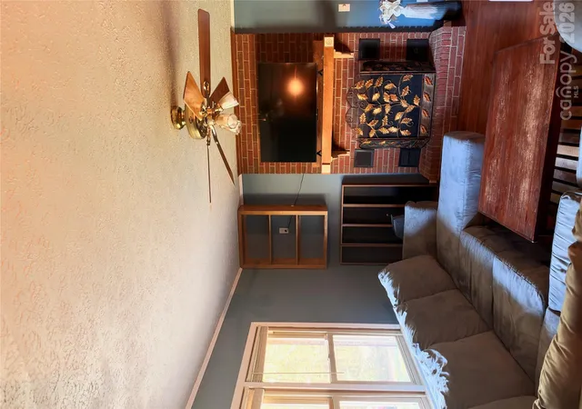 Photo 4 of Single family home for sale at 2224 Ellis Rd, Shelby, NC 28152 | MLS# 4436832 | Listing updated on 2026-10-29
