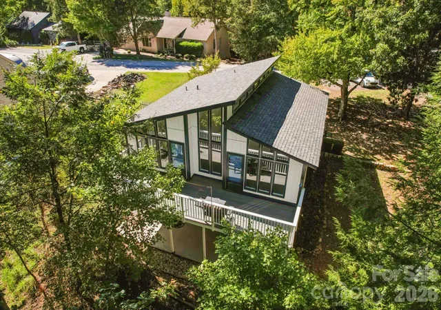 Photo 1 of Single family home for sale at 3106 Point Clear Dr, Tega Cay, SC 29708 | MLS# 4436835 | Listing updated on 2026-10-28