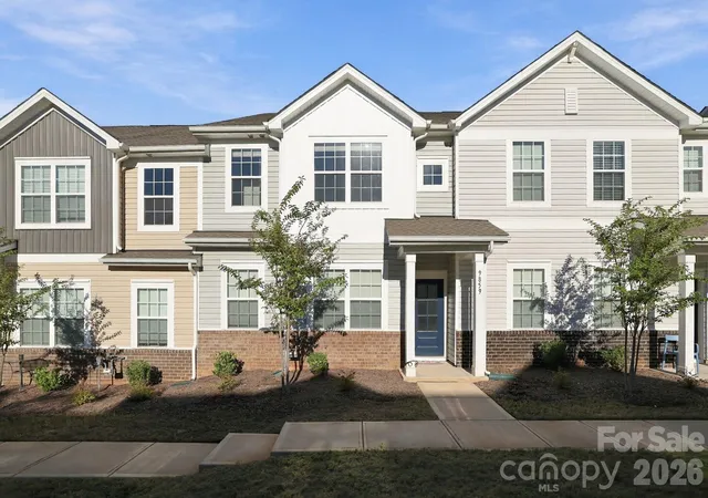Townhouse for sale at 9859 Old Garden Cir, Gastonia, NC 28056 | MLS# 4436843