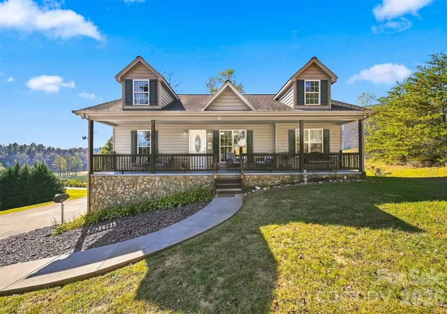 Single family home for sale at 3937 Rocky Brk Pl, Lenoir, NC 28645 | MLS# 4436844