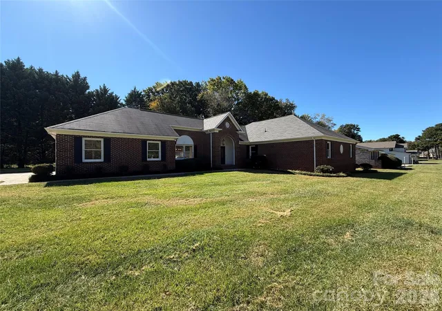 Single family home for sale at 5244 Dayan Dr, Charlotte, NC 28216 | MLS# 4436890