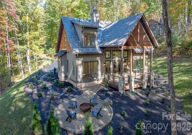 Photo 2 of Single family home for sale at 676 Arlington Rd, Waynesville, NC 28786 | MLS# 4436898 | Listing updated on 2026-10-22