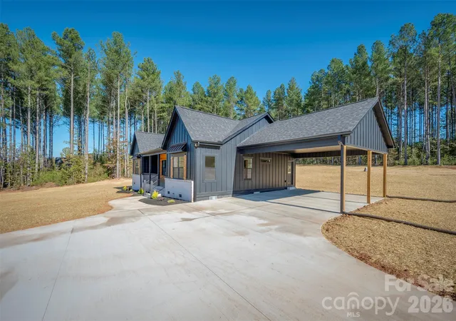 Photo 3 of Single family home for sale at 1822 Piney Mountain Church Rd, Bostic, NC 28018 | MLS# 4436924 | Listing updated on 2026-10-23