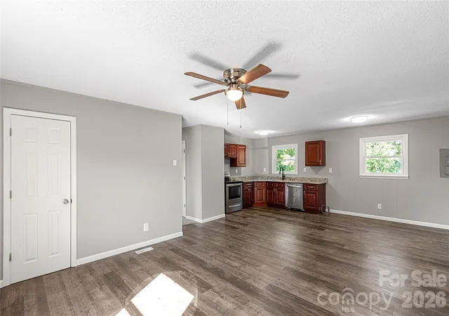 Photo 4 of Single family home for sale at 3748 Jenkins Rd, Clover, SC 29710 | MLS# 4436968 | Listing updated on 2026-10-23