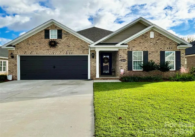 Photo 1 of Single family home for sale at 3016 Willett Ct, Florence, SC 29501 | MLS# 4436975 | Listing updated on 2026-10-24