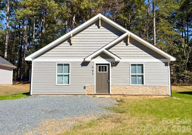 Photo 1 of Single family home for sale at 215 Casedy Dr, Winston Salem, NC 27107 | MLS# 4436990 | Listing updated on 2026-10-27