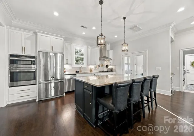Photo 4 of Single family home for sale at 720 Loretto Ln, Fort Mill, SC 29715 | MLS# 4436991 | Listing updated on 2026-10-26