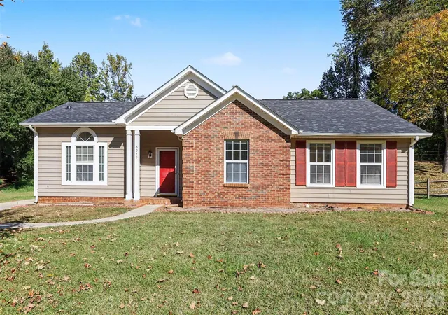 Single family home for sale at 5929 Old Meadow Rd, Charlotte, NC 28227 | MLS# 4436993