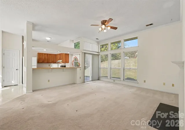 Photo 4 of Single family home for sale at 5929 Old Meadow Rd, Charlotte, NC 28227 | MLS# 4436993 | Listing updated on 2026-10-27