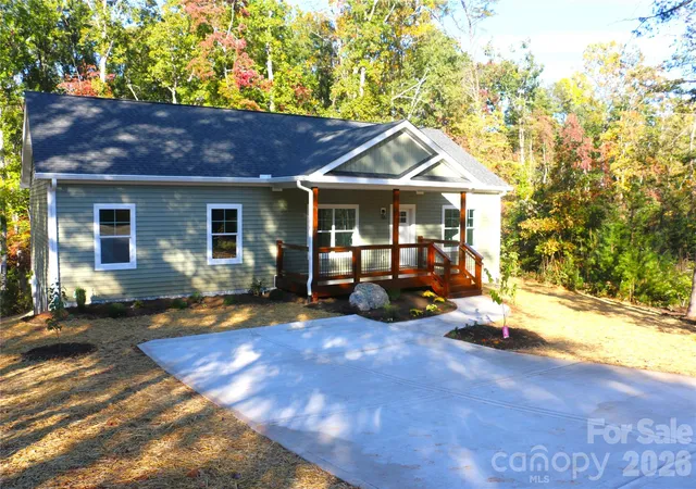 Photo 1 of Single family home for sale at 210 Rocky Mount Dr, Lake Lure, NC 28746 | MLS# 4437009 | Listing updated on 2026-10-29