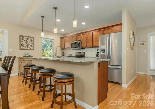 Photo 2 of Single family home for sale at 190 Fairway View Dr, Etowah, NC 28729 | MLS# 4437029 | Listing updated on 2026-10-29