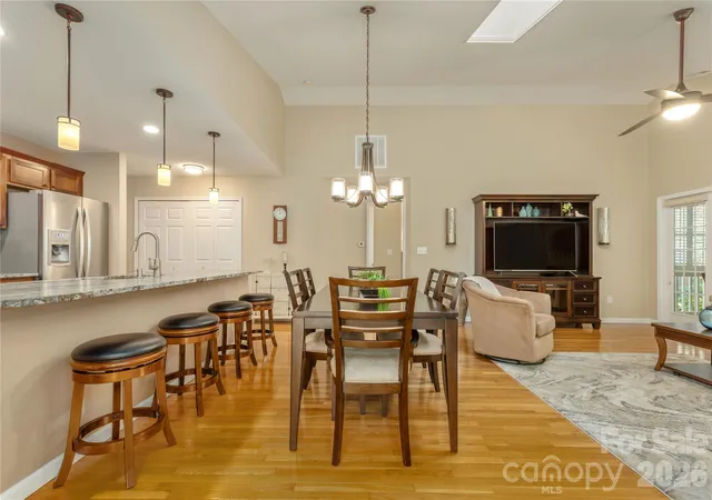 Photo 4 of Single family home for sale at 190 Fairway View Dr, Etowah, NC 28729 | MLS# 4437029 | Listing updated on 2026-10-29