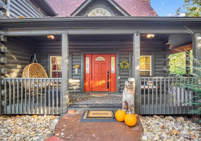 Photo 3 of Single family home for sale at 321 River Ridge Pkwy, Rutherfordton, NC 28139 | MLS# 4437031 | Listing updated on 2026-10-27
