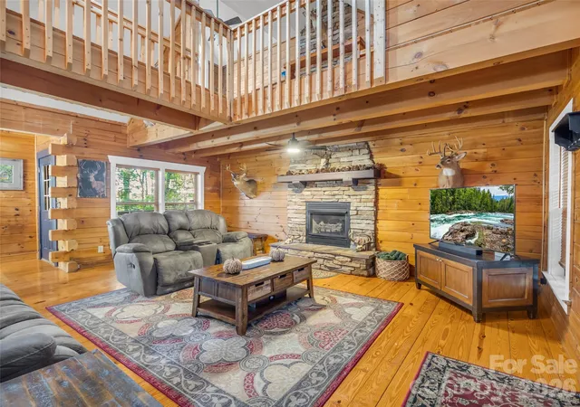 Photo 4 of Single family home for sale at 321 River Ridge Pkwy, Rutherfordton, NC 28139 | MLS# 4437031 | Listing updated on 2026-10-27