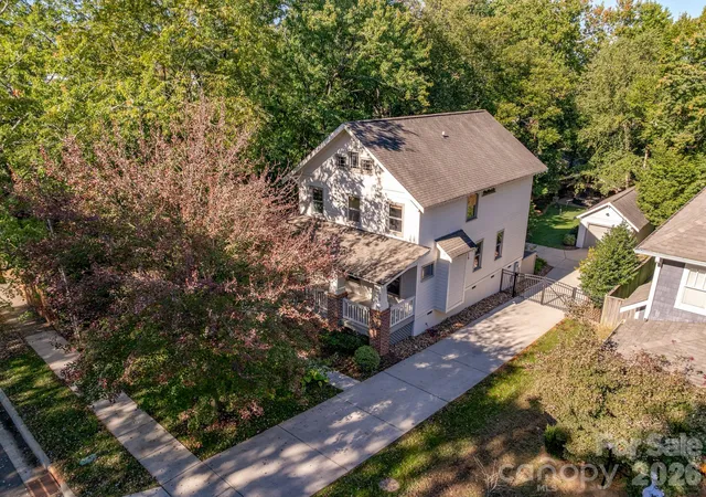 Photo 2 of Single family home for sale at 3315 Holt St, Charlotte, NC 28205 | MLS# 4437036 | Listing updated on 2026-10-30