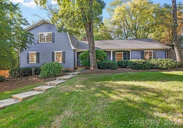 Photo 1 of Single family home for sale at 424 Whitestone Rd, Charlotte, NC 28270 | MLS# 4437049 | Listing updated on 2026-10-30