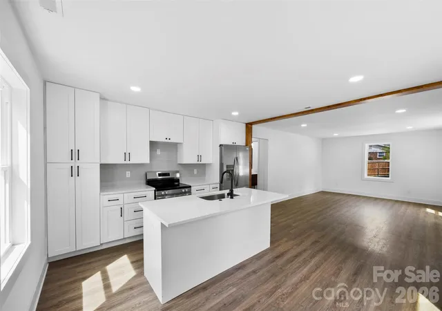 Photo 3 of Single family home for sale at 2942 Reid Ave, Charlotte, NC 28208 | MLS# 4437077 | Listing updated on 2026-10-28