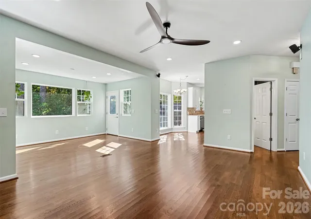 Photo 4 of Single family home for sale at 4104 Bamborough Dr, Fort Mill, SC 29715 | MLS# 4437078 | Listing updated on 2026-10-24