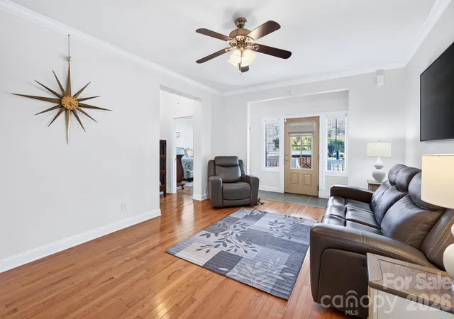 Photo 3 of Single family home for sale at 10 Hominy Meadows Dr, Candler, NC 28715 | MLS# 4437092 | Listing updated on 2026-10-29