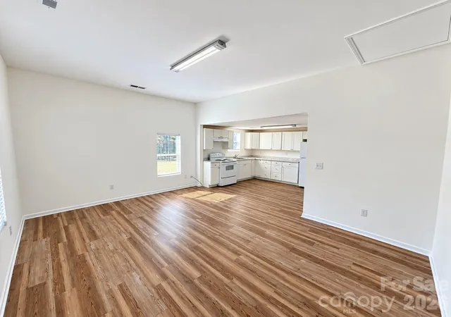 Photo 2 of Multi family home for sale at 335 N Unit A & Unit B Oakland Ave, Statesville, NC 28677 | MLS# 4437094 | Listing updated on 2026-10-29