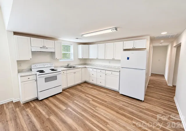 Photo 3 of House for sale at 335 N Unit A & Unit B Oakland Ave, Statesville, NC 28677 | MLS# 4437094 | Listing updated on 2026-10-29