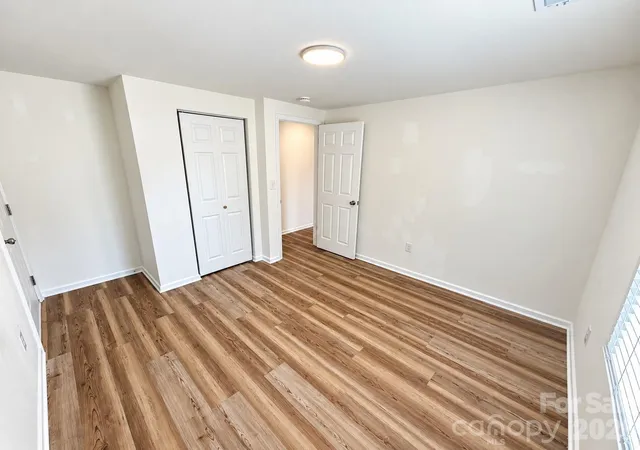 Photo 4 of House for sale at 335 N Unit A & Unit B Oakland Ave, Statesville, NC 28677 | MLS# 4437094 | Listing updated on 2026-10-29