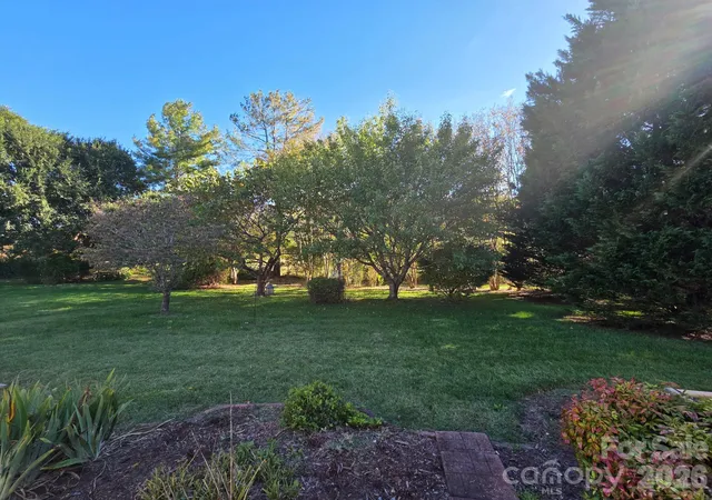 Photo 1 of Single family home for sale at 205 Misty Ln, Hendersonville, NC 28739 | MLS# 4437102 | Listing updated on 2026-10-27