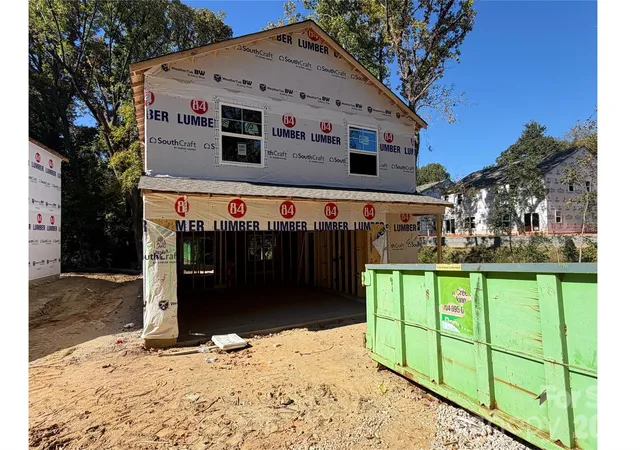 Photo 4 of Single family home for sale at 1310 Cheshire Ave, Charlotte, NC 28208 | MLS# 4437125 | Listing updated on 2026-10-23