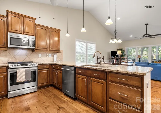 Photo 4 of Single family home for sale at 25578 Seagull Dr, Lancaster, SC 29720 | MLS# 4437163 | Listing updated on 2026-10-29