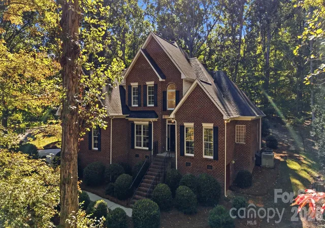 Photo 1 of Single family home for sale at 8305 Lake Providence Dr, Matthews, NC 28104 | MLS# 4437184 | Listing updated on 2026-10-28