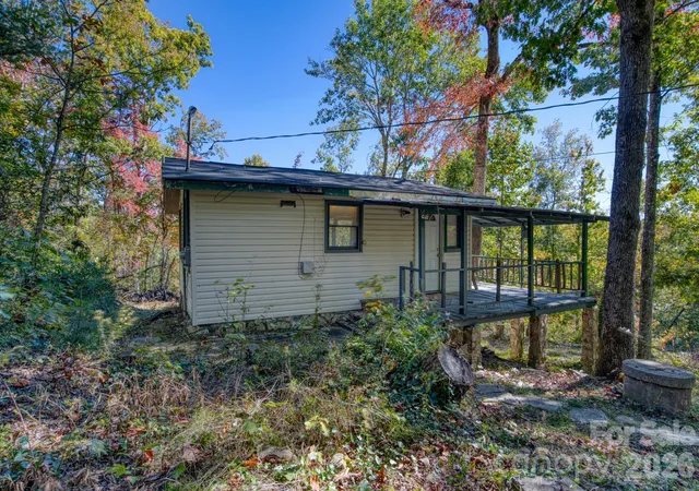 Single family home for sale at 51 Oak Ridge Rd, Hendersonville, NC 28792 | MLS# 4437195