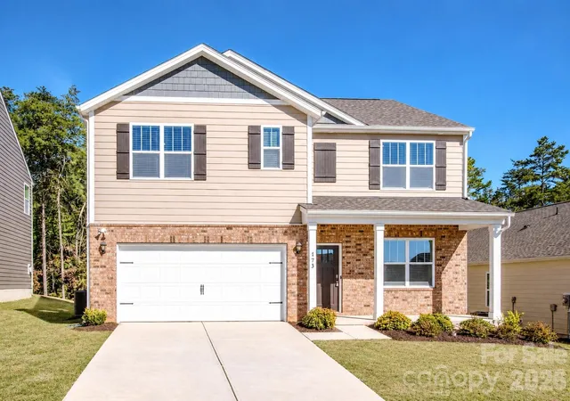 Photo 1 of Single family home for sale at 173 Calvin Crk Dr, Troutman, NC 28166 | MLS# 4437197 | Listing updated on 2026-10-29