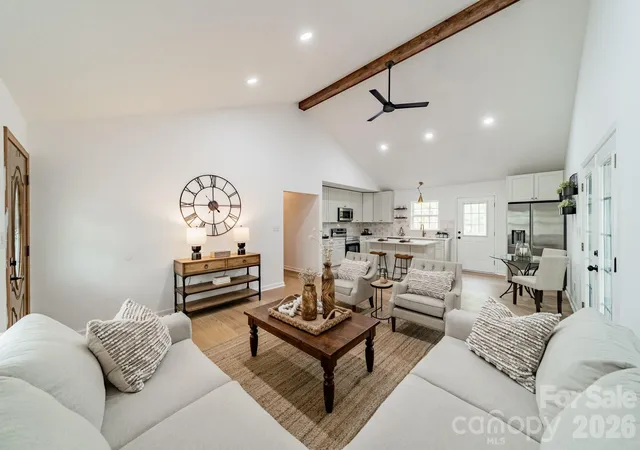 Photo 4 of Single family home for sale at 902 Cornelius Rd, Mooresville, NC 28117 | MLS# 4437198 | Listing updated on 2026-10-30